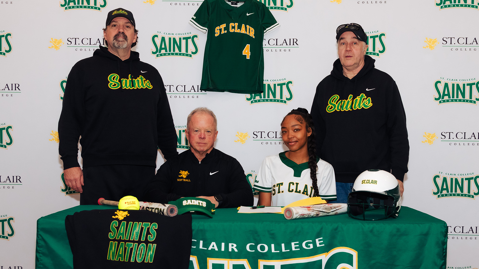 Women's Softball Sign Another Top Recruit