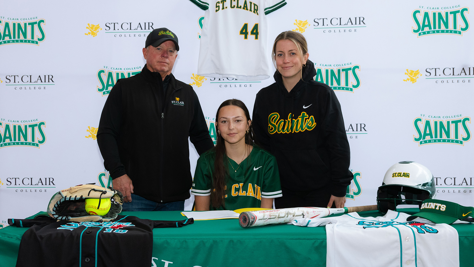 Women's Softball Bring in BC Commitment