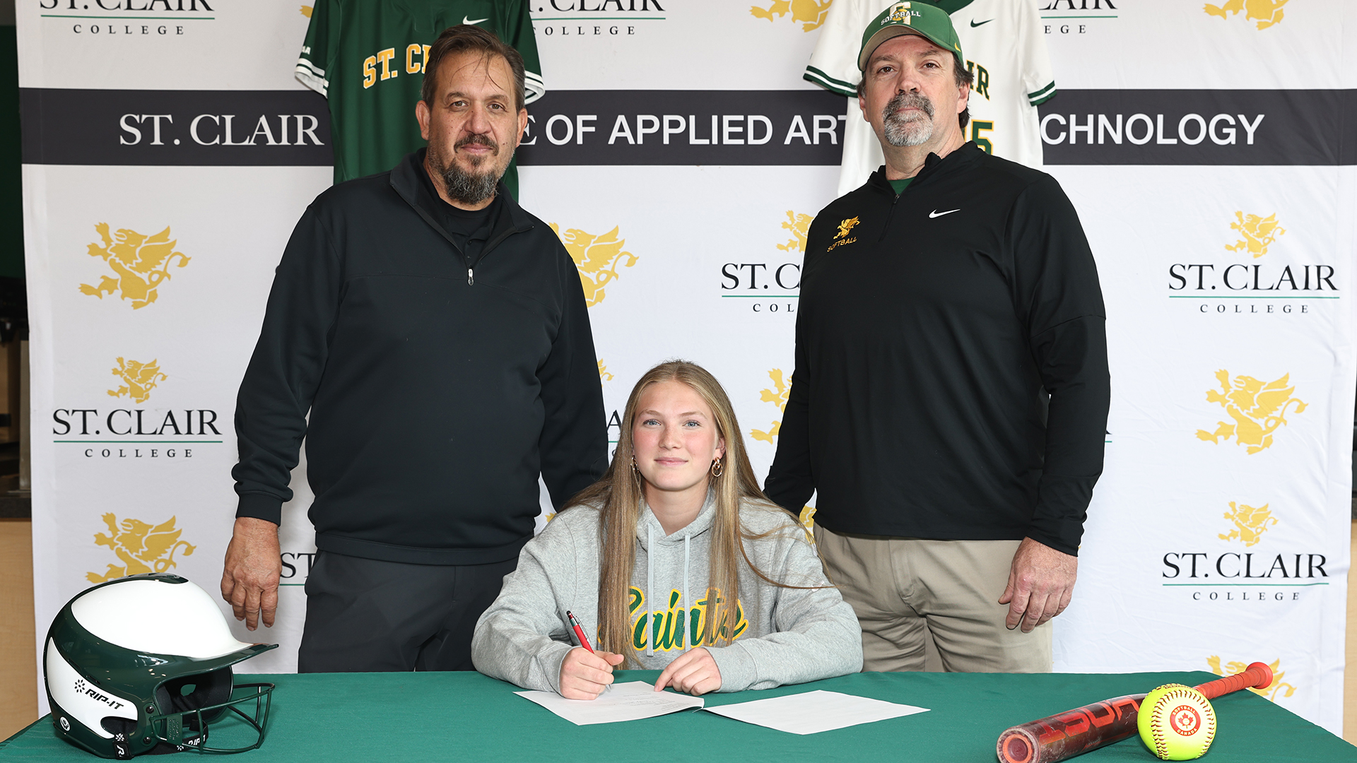 Women's Softball Add Local Commit