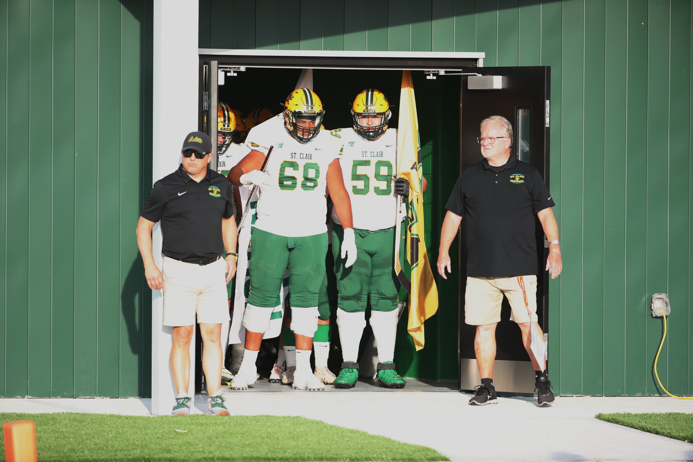 Elnagmi Signs with Defending Grey Cup Champs in the CFL