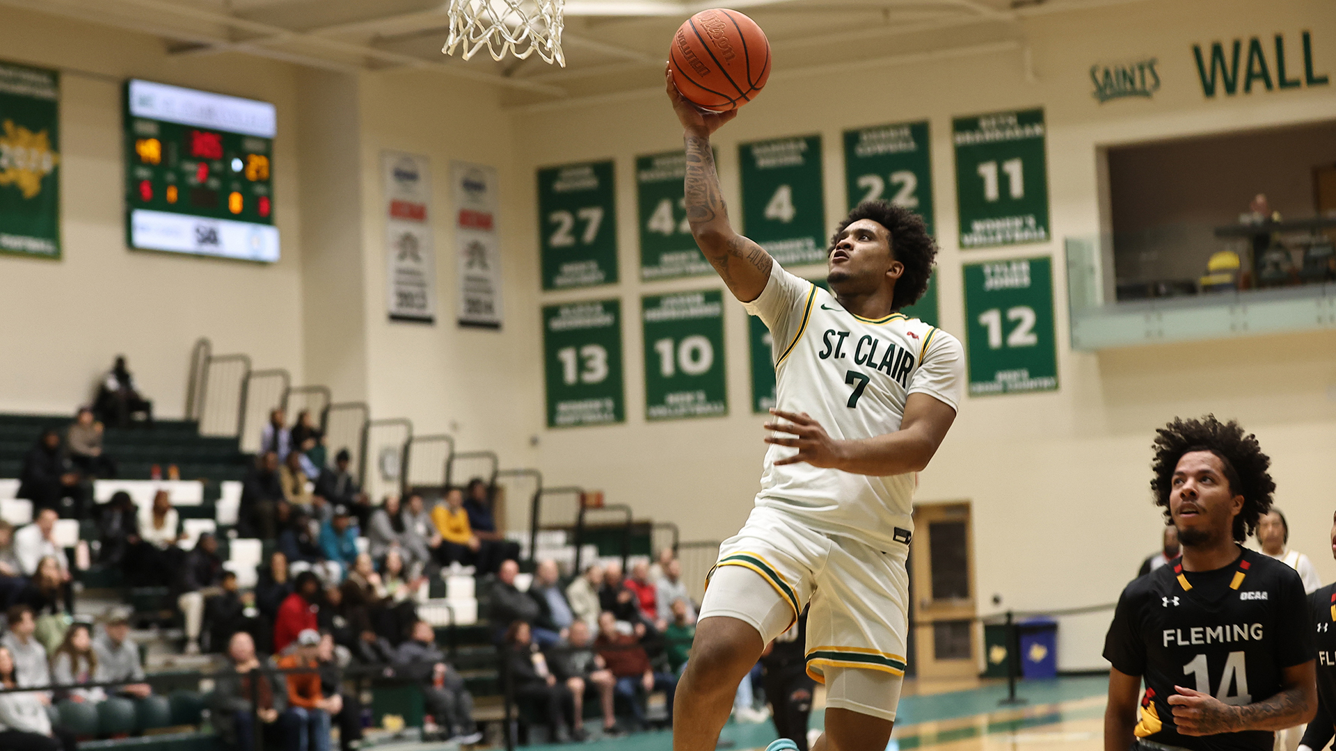 Men&rsquo;s Basketball Advance to Quarterfinals with Homecourt Win