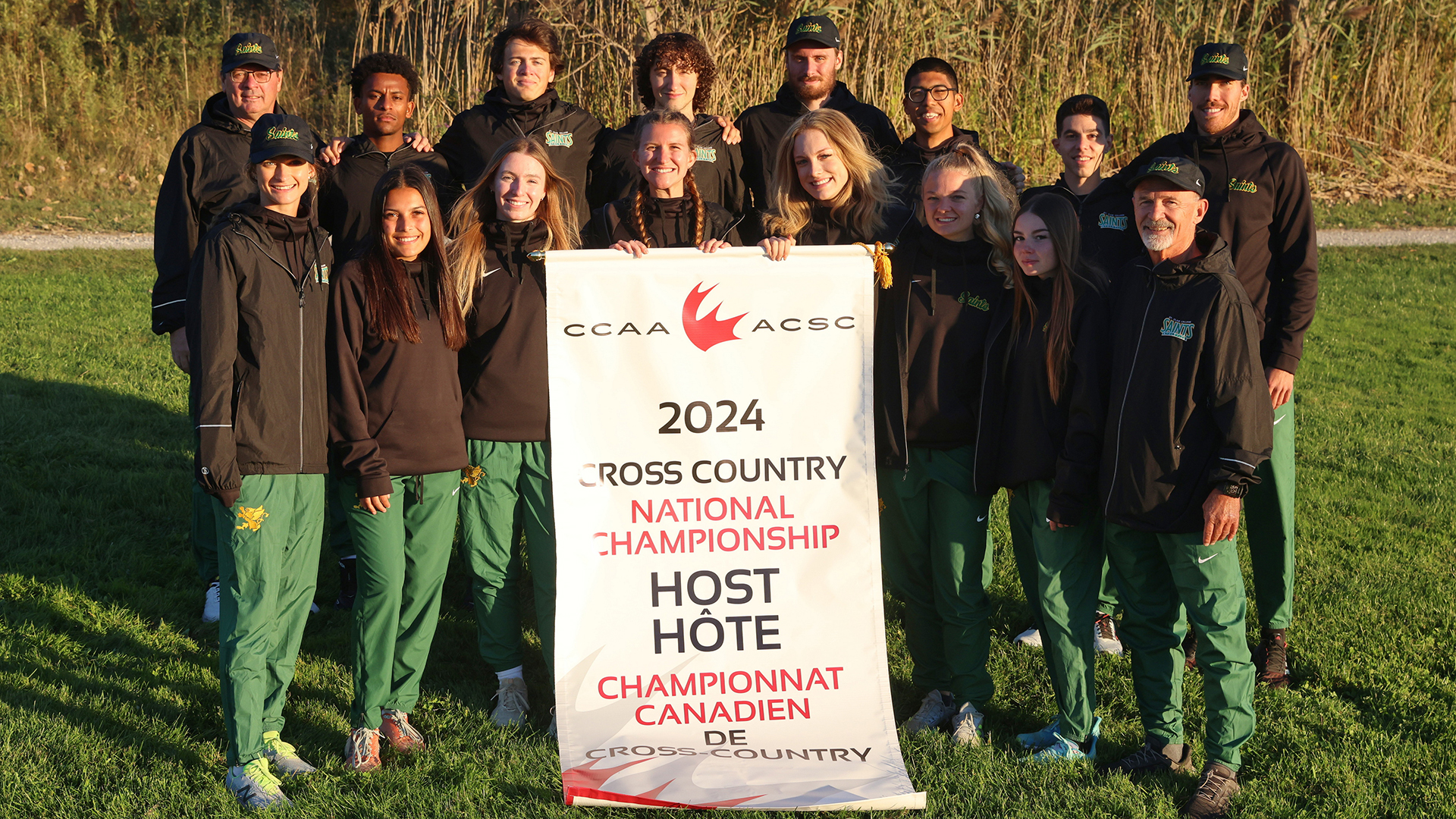 College Cross Country Working Towards Peak